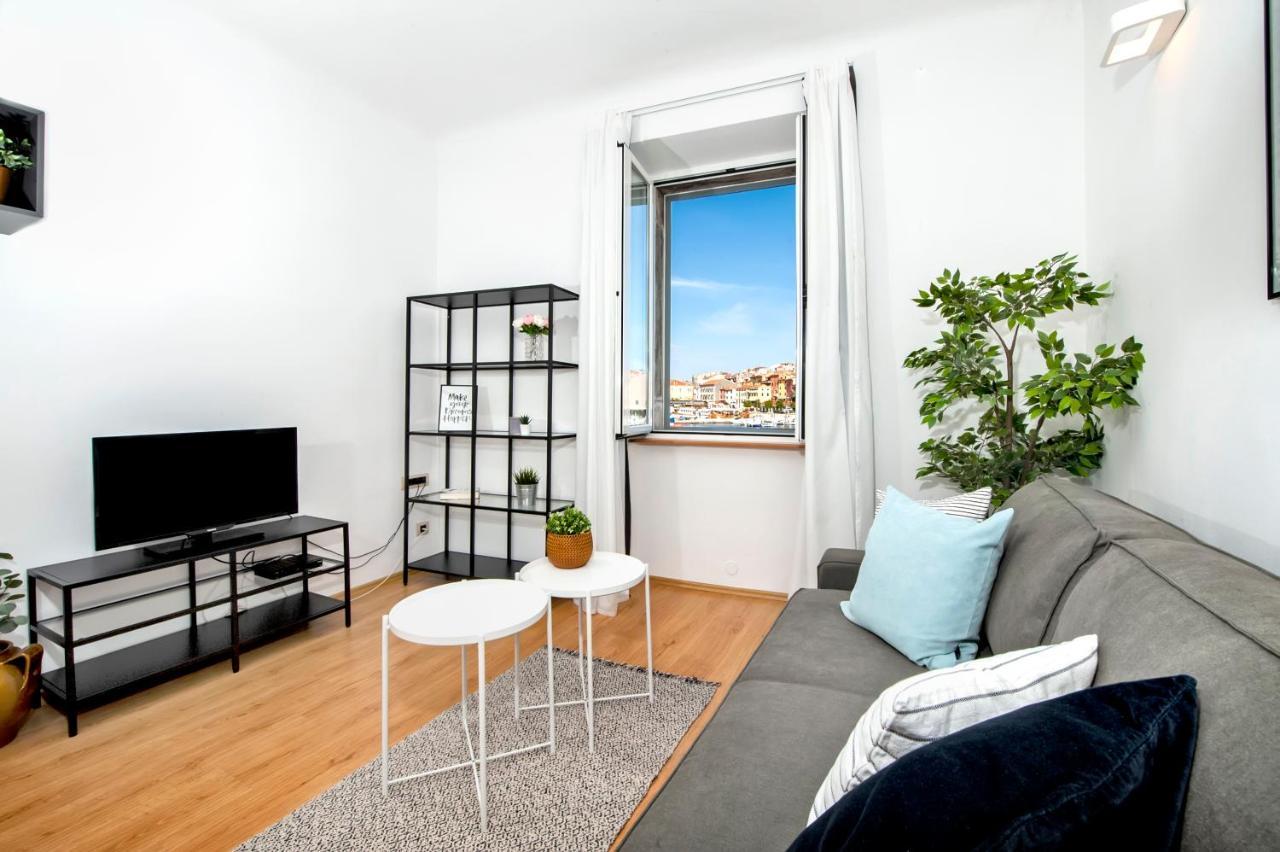 Apartment Mimi โรวีน ภายนอก รูปภาพ